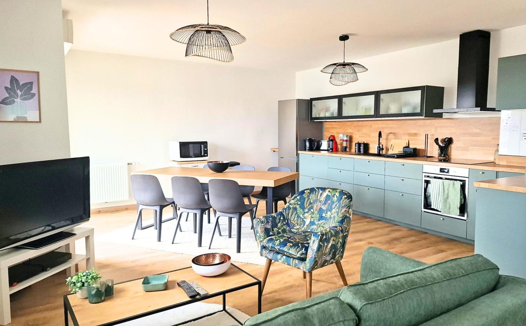 Moderne, Hyper-centre, 2km Des Plages Appartement